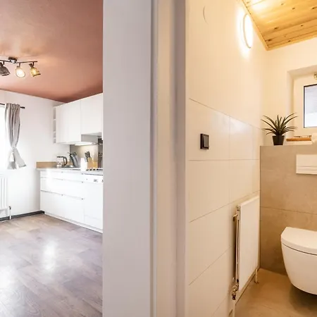 Huettenbichl * Pflach